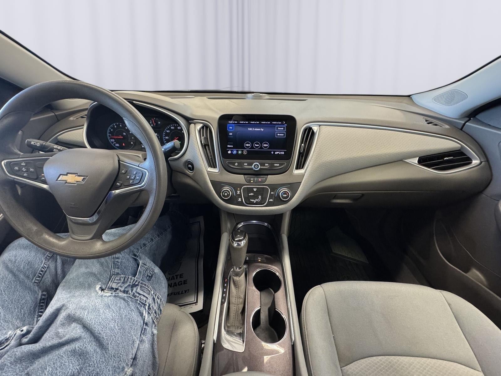 2020 Chevrolet Malibu FWD 1FL