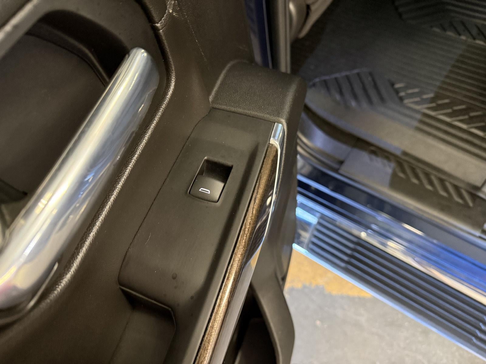 2022 Chevrolet Silverado 1500 LTD 4WD Crew Cab Short Bed RST