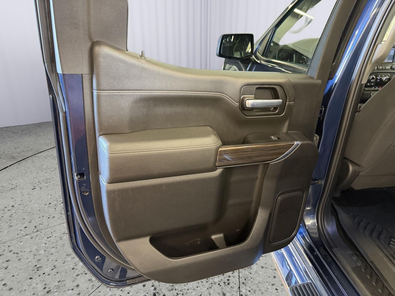 2022 Chevrolet Silverado 1500 LTD 4WD Crew Cab Short Bed RST