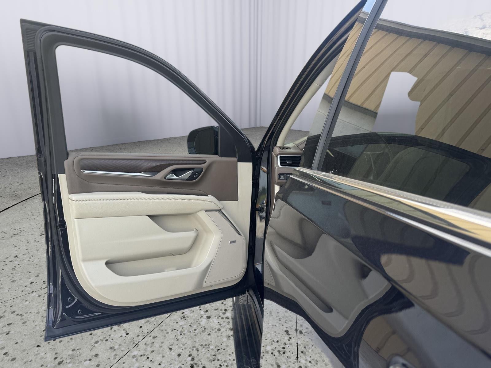 2022 GMC Yukon 4WD Denali