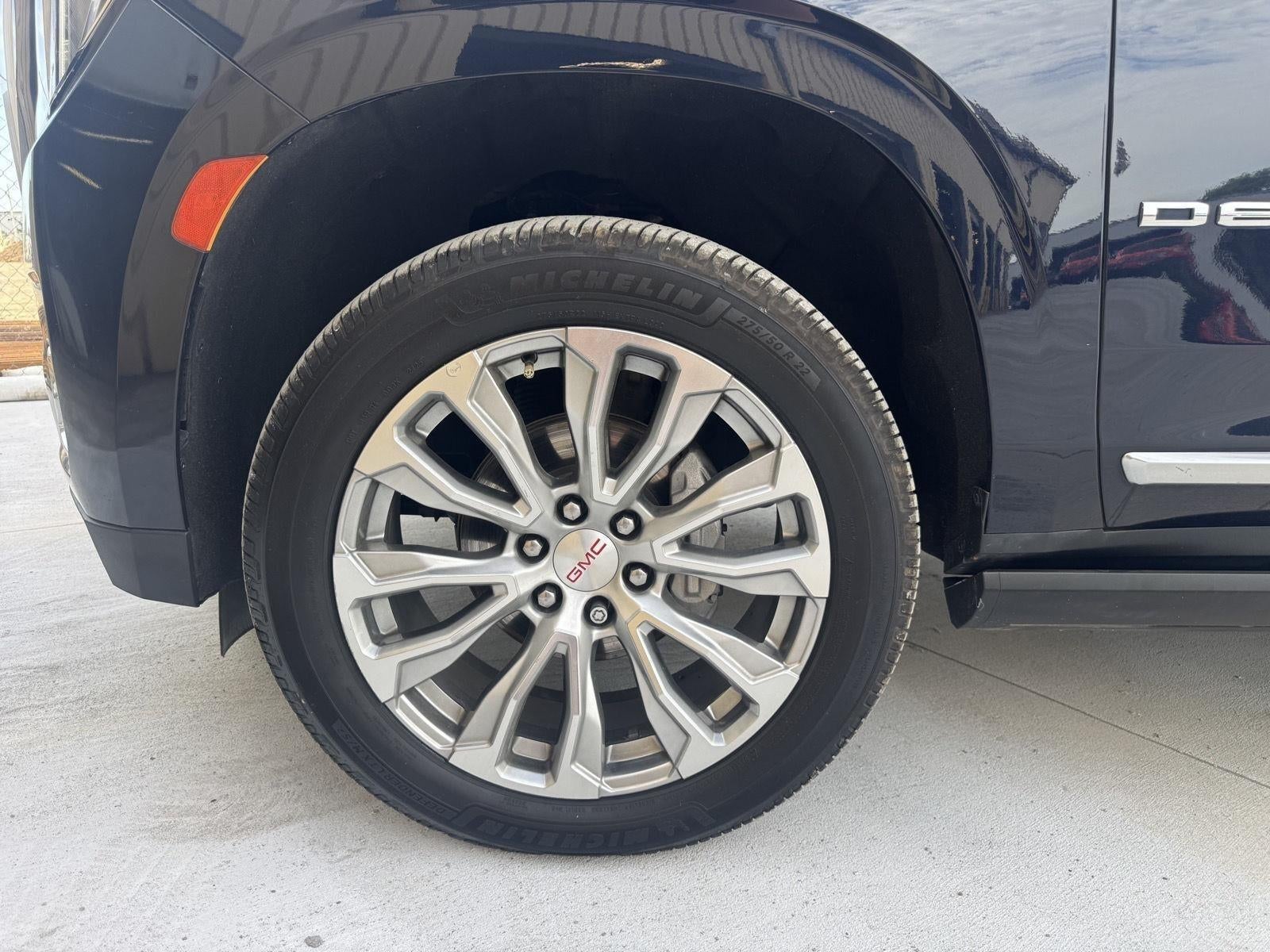 2022 GMC Yukon 4WD Denali