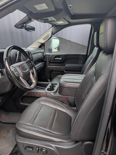 2023 GMC Sierra 2500HD Denali