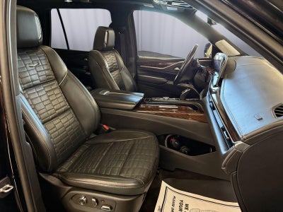 2022 Cadillac Escalade 4WD Sport Platinum