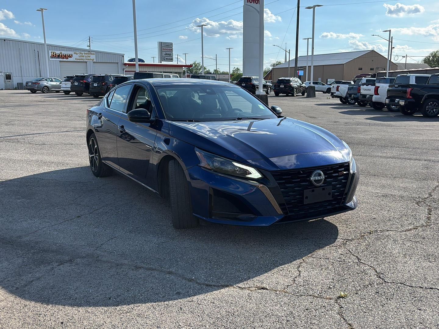 2024 Nissan Altima SR FWD