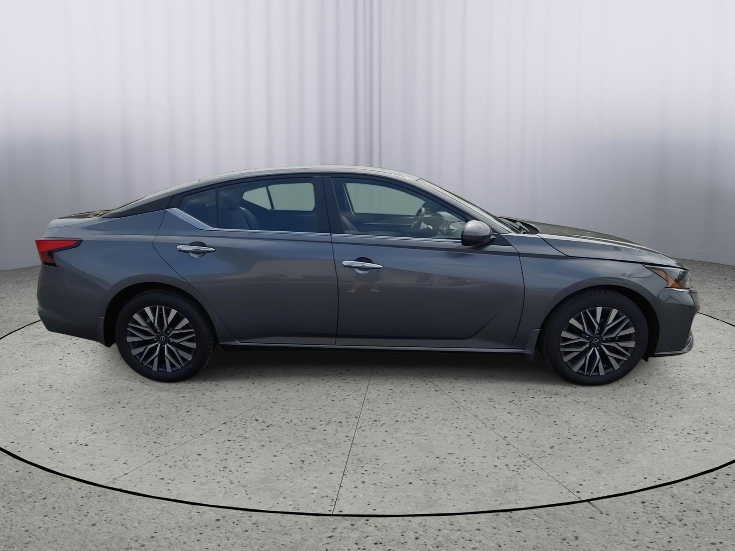 2023 Nissan Altima SV FWD