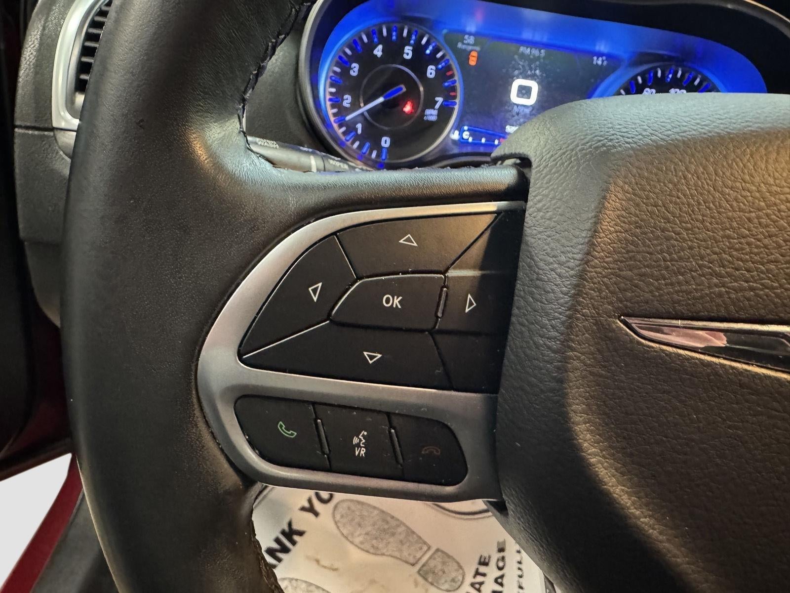 2019 Chrysler 300 Touring