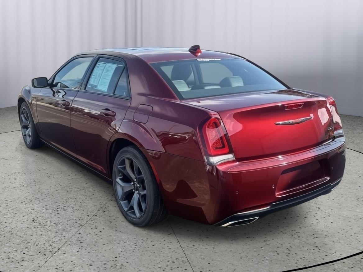 2022 Chrysler 300 300S