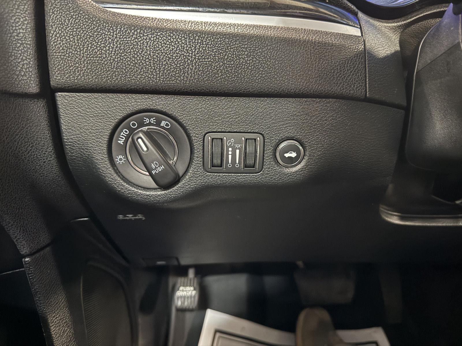 2018 Chrysler 300 300S