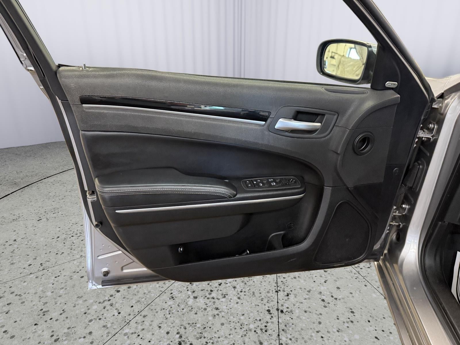 2018 Chrysler 300 300S