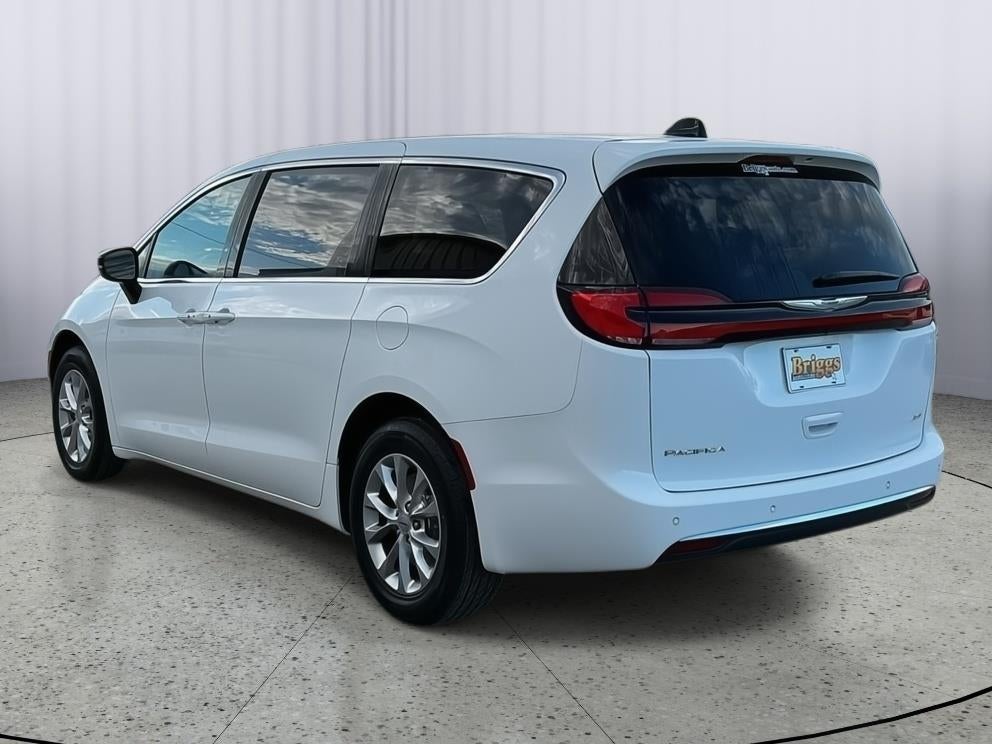 2024 Chrysler Pacifica Touring L AWD