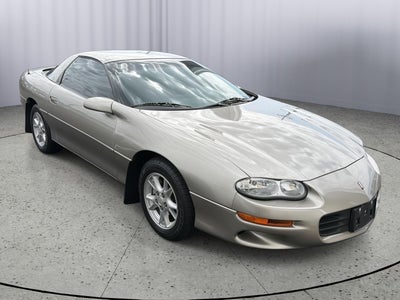 2001 Chevrolet Camaro Base