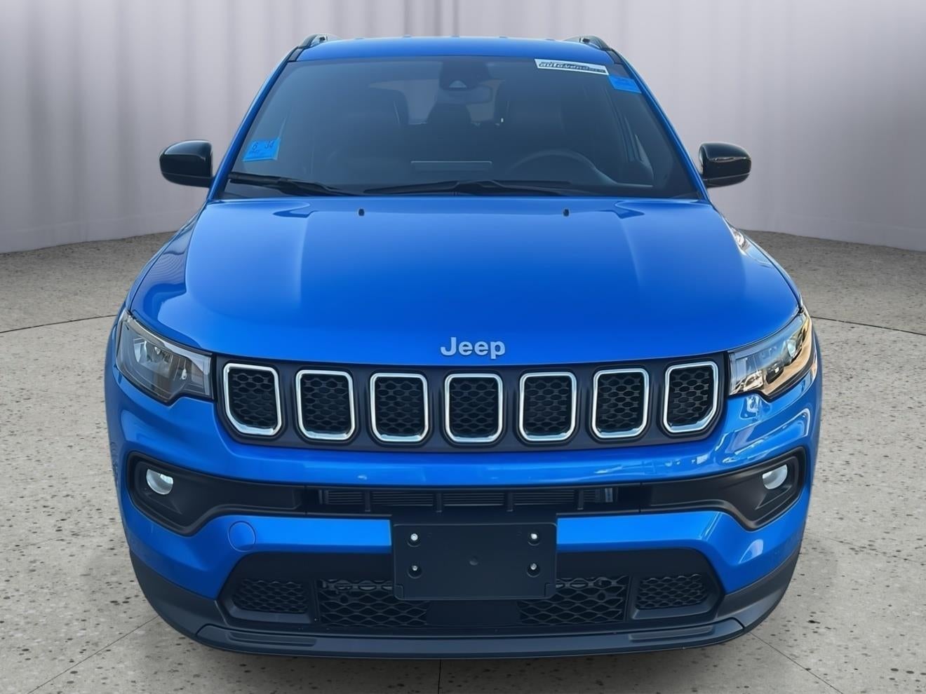 2023 Jeep Compass Latitude Lux FWD