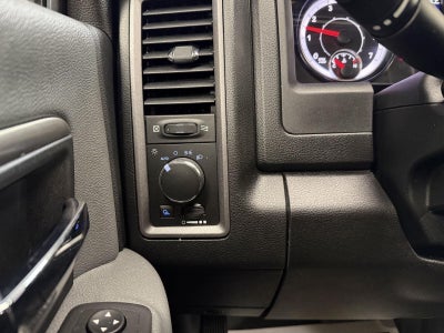 2021 RAM 1500 Classic Tradesman Regular Cab 4x2 6'4' Box