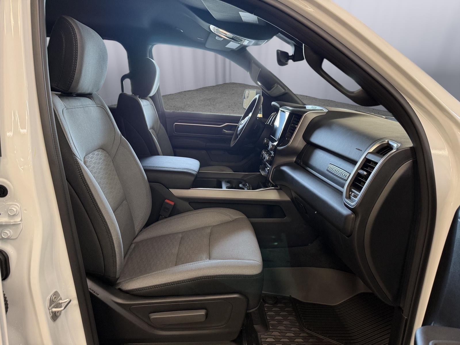 2026 RAM 1500 Big Horn Crew Cab 4x4 5'7' Box