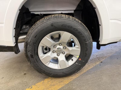 2026 RAM 1500 Big Horn Crew Cab 4x4 5'7' Box