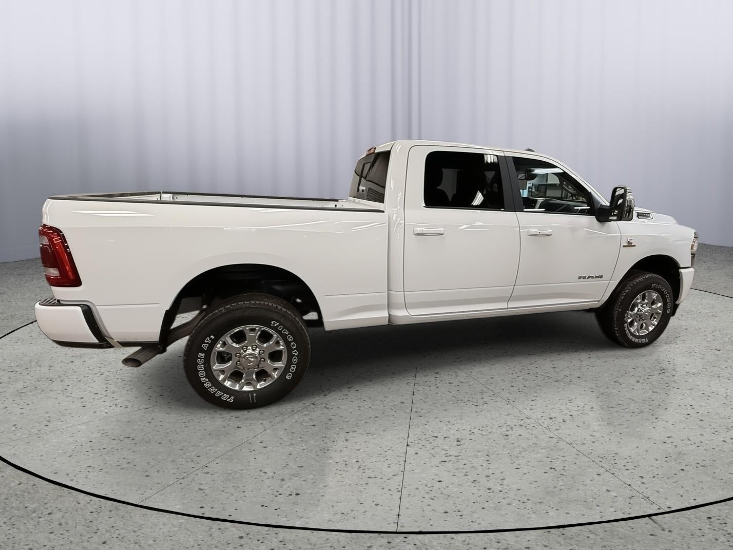 2024 RAM 2500 Laramie Crew Cab 4x4 6'4' Box