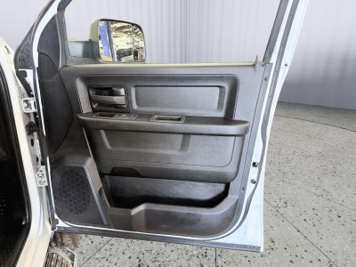 2022 RAM 2500 Tradesman Crew Cab 4x4 8' Box