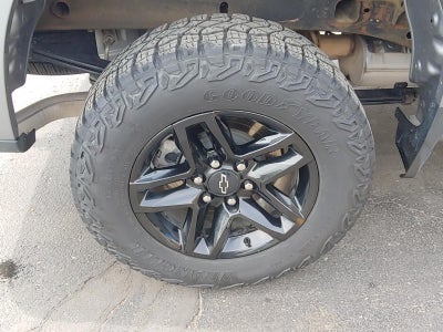 2023 Chevrolet Silverado 1500 4WD Crew Cab Short Bed Custom Trail Boss