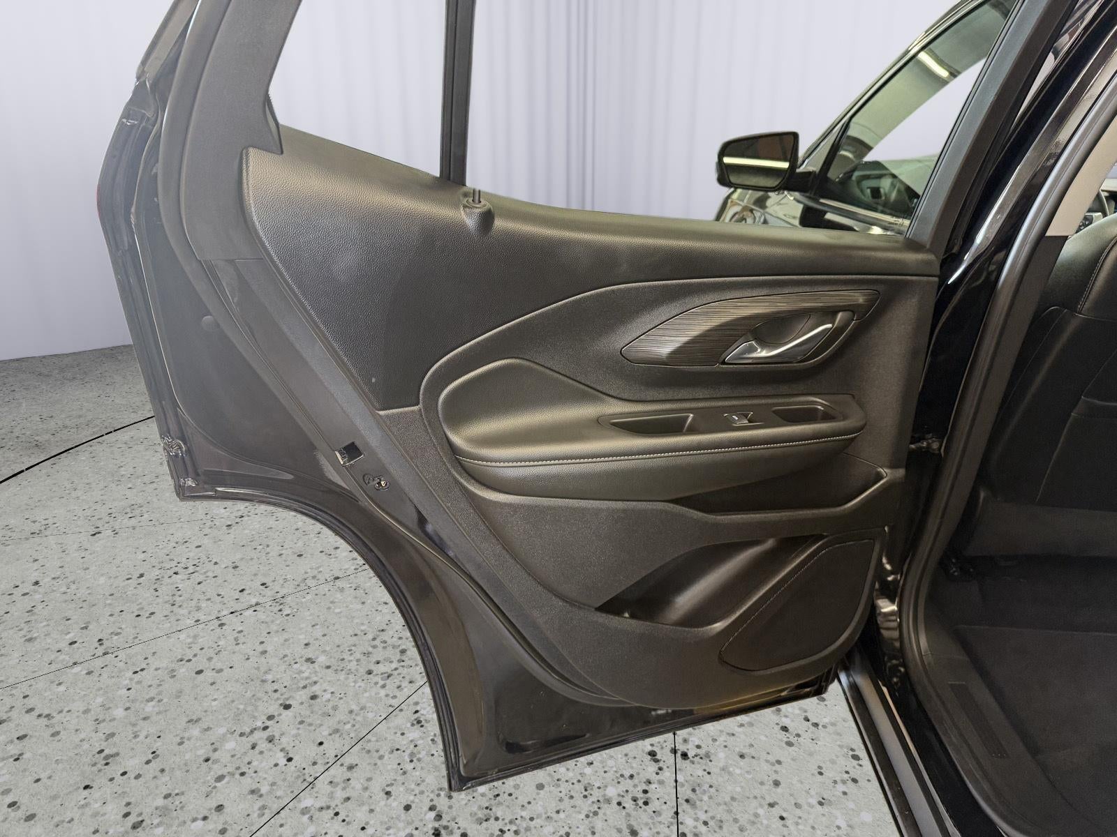 2024 GMC Terrain AWD SLT