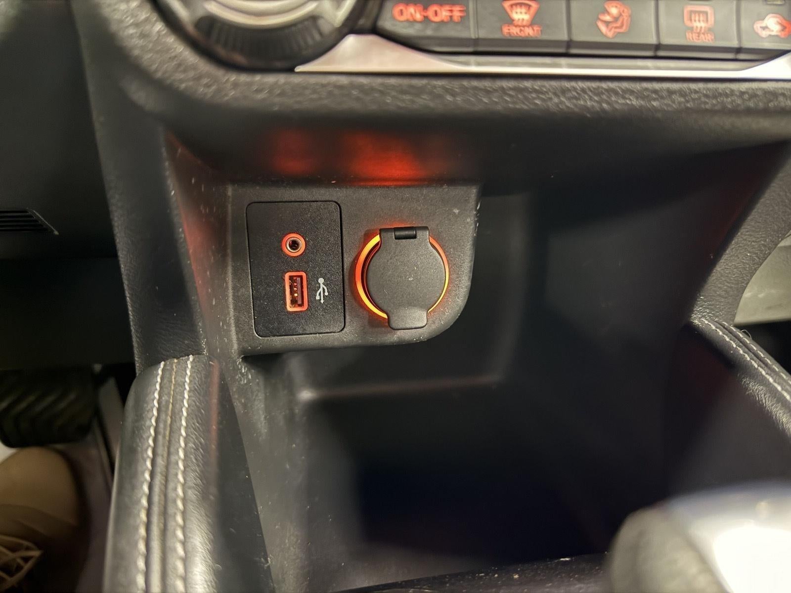 2020 Nissan Kicks SV Xtronic CVT