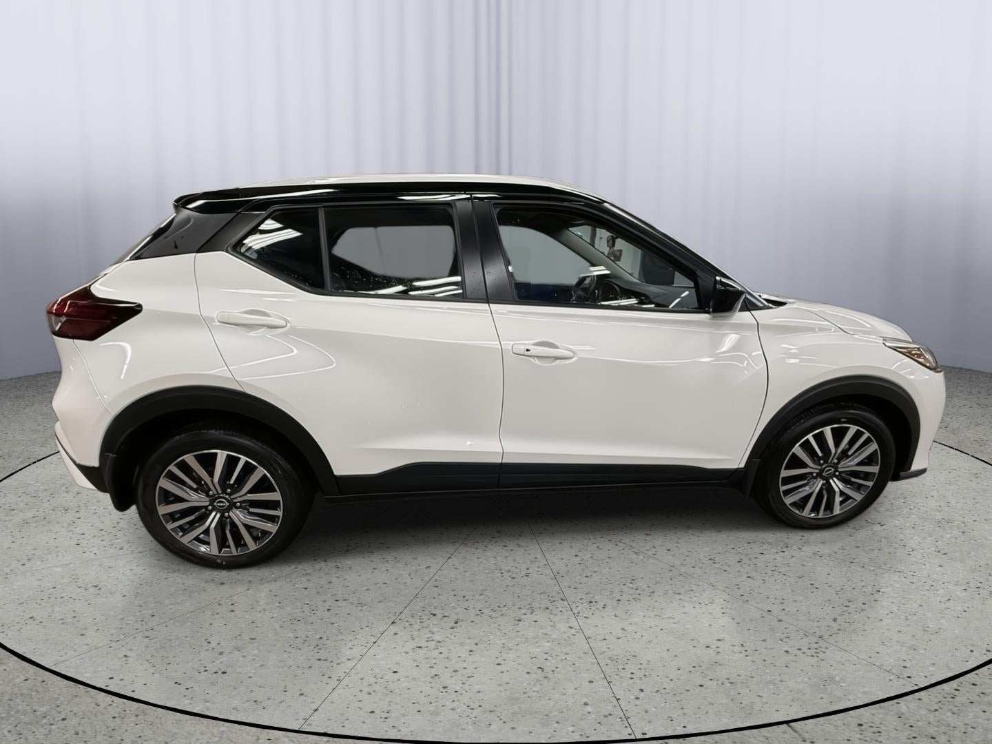2024 Nissan Kicks SV Xtronic CVT