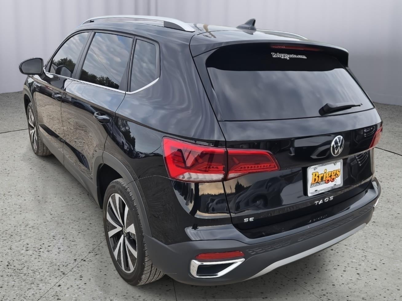 2022 Volkswagen Taos SE