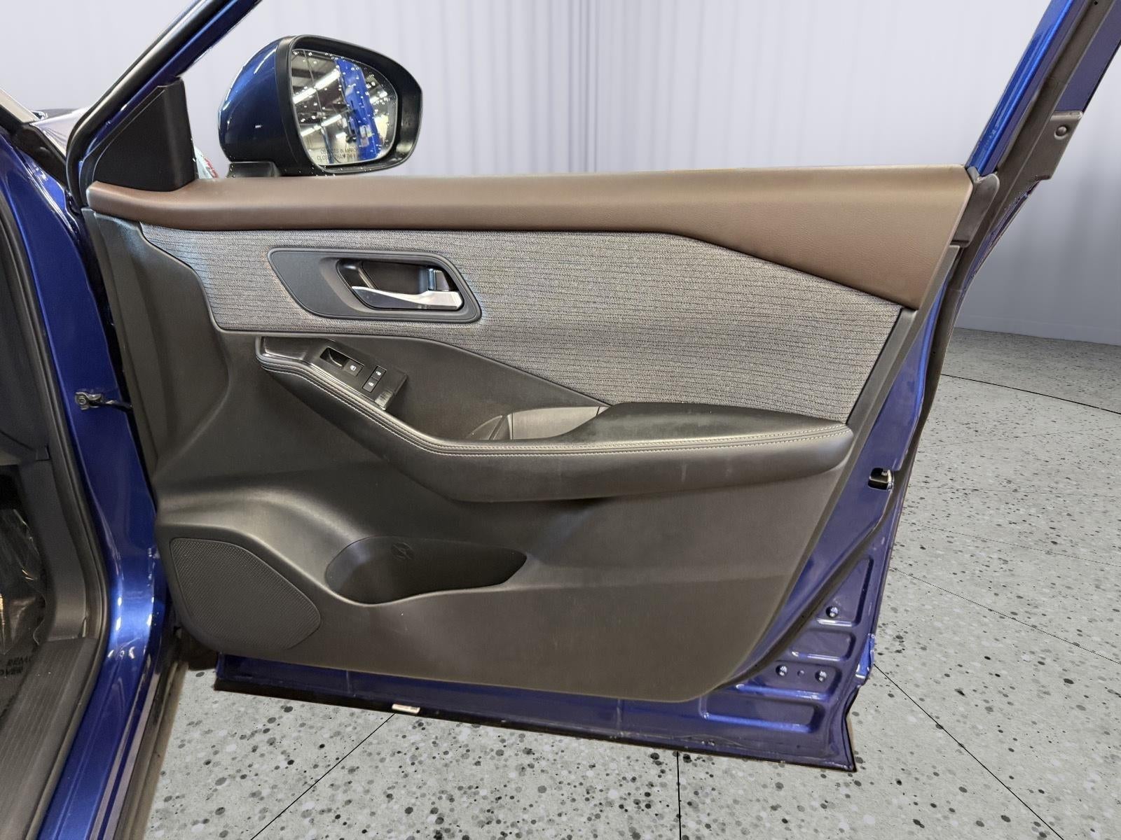 2023 Nissan Rogue SV FWD