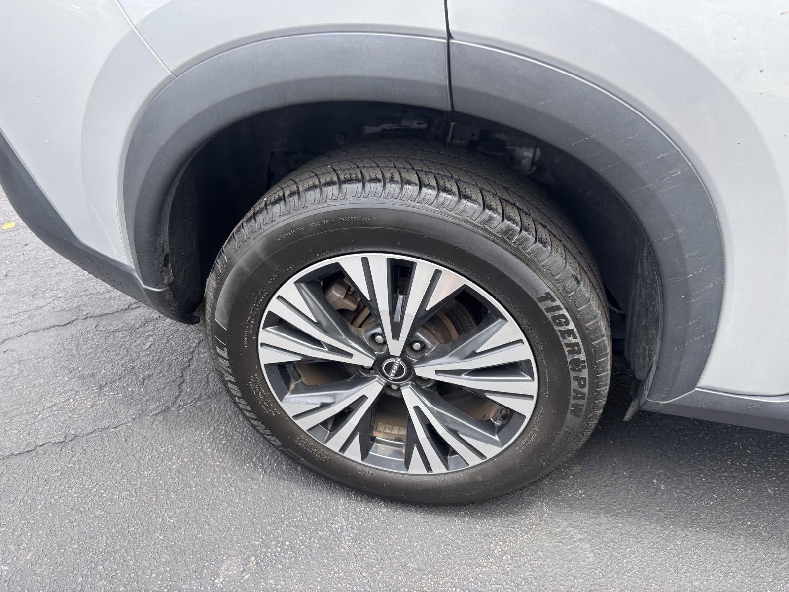2023 Nissan Rogue SV FWD