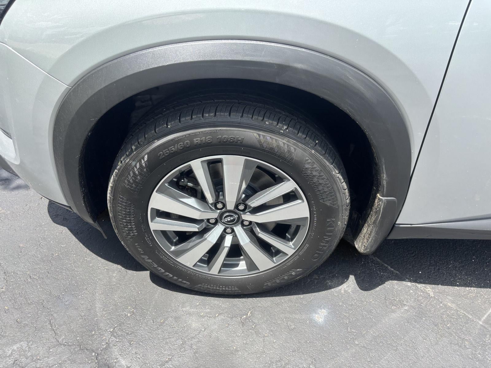 2025 Nissan Pathfinder SL 4WD