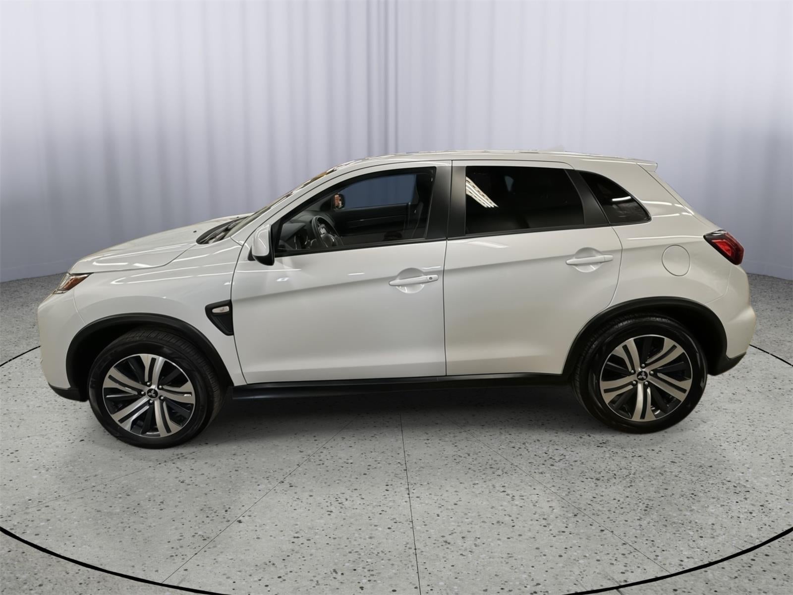 2024 Mitsubishi Outlander Sport Base