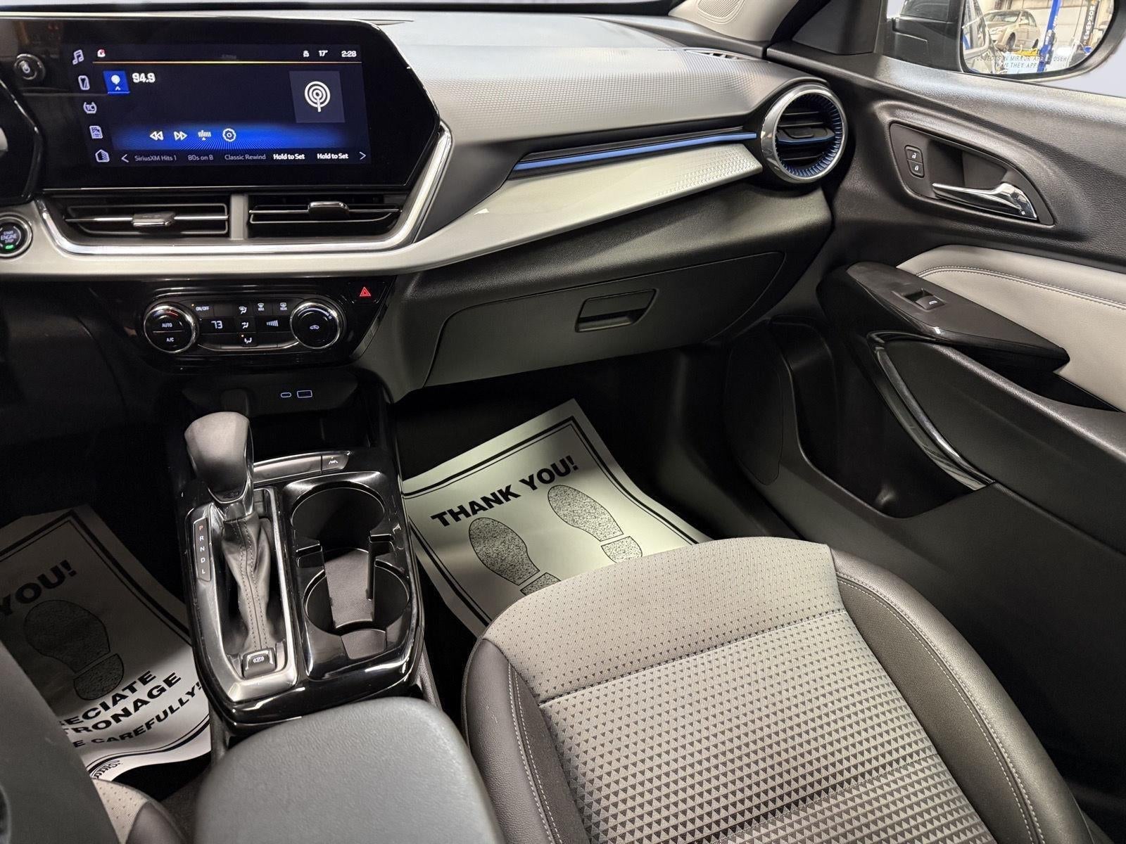 2025 Chevrolet Trax FWD LT