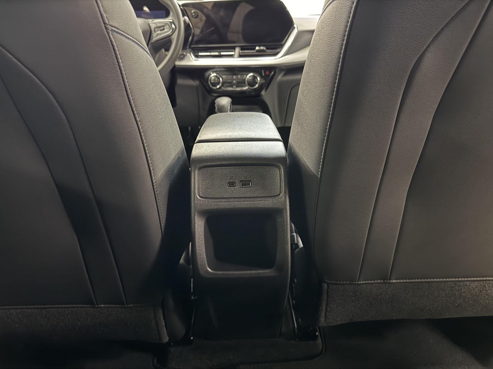 2025 Chevrolet Trax FWD LT