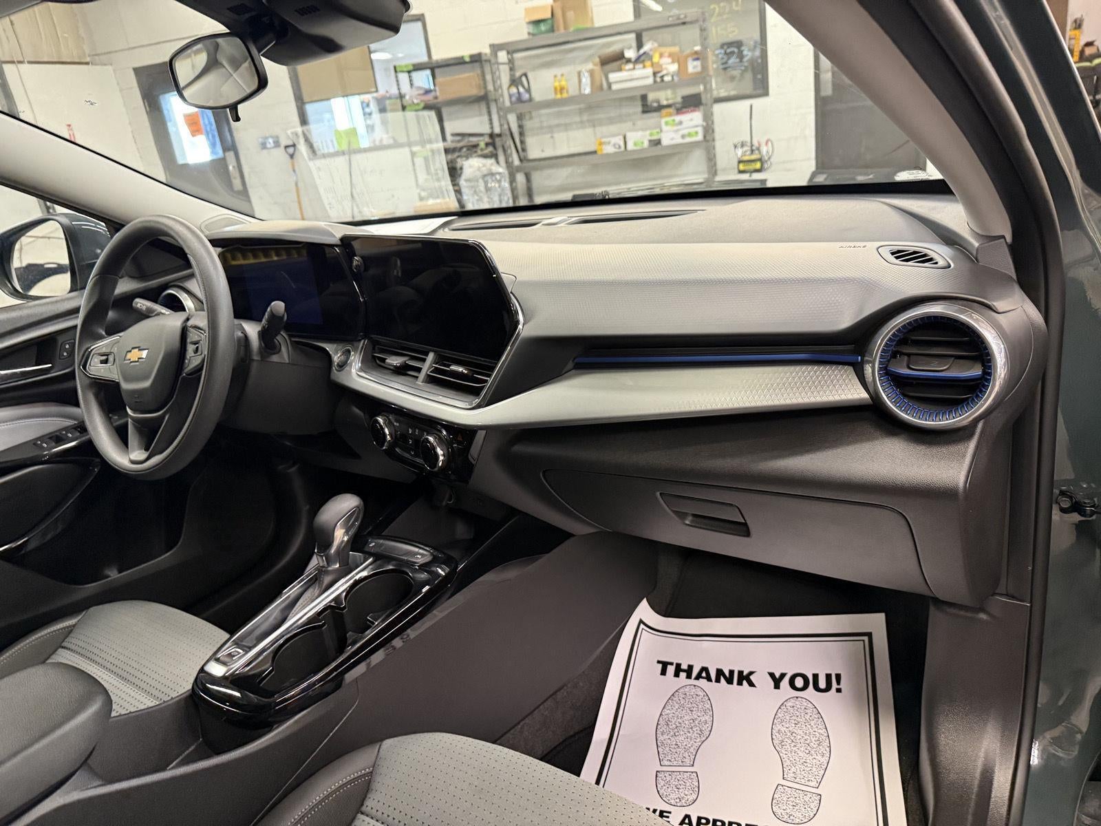 2025 Chevrolet Trax FWD LT