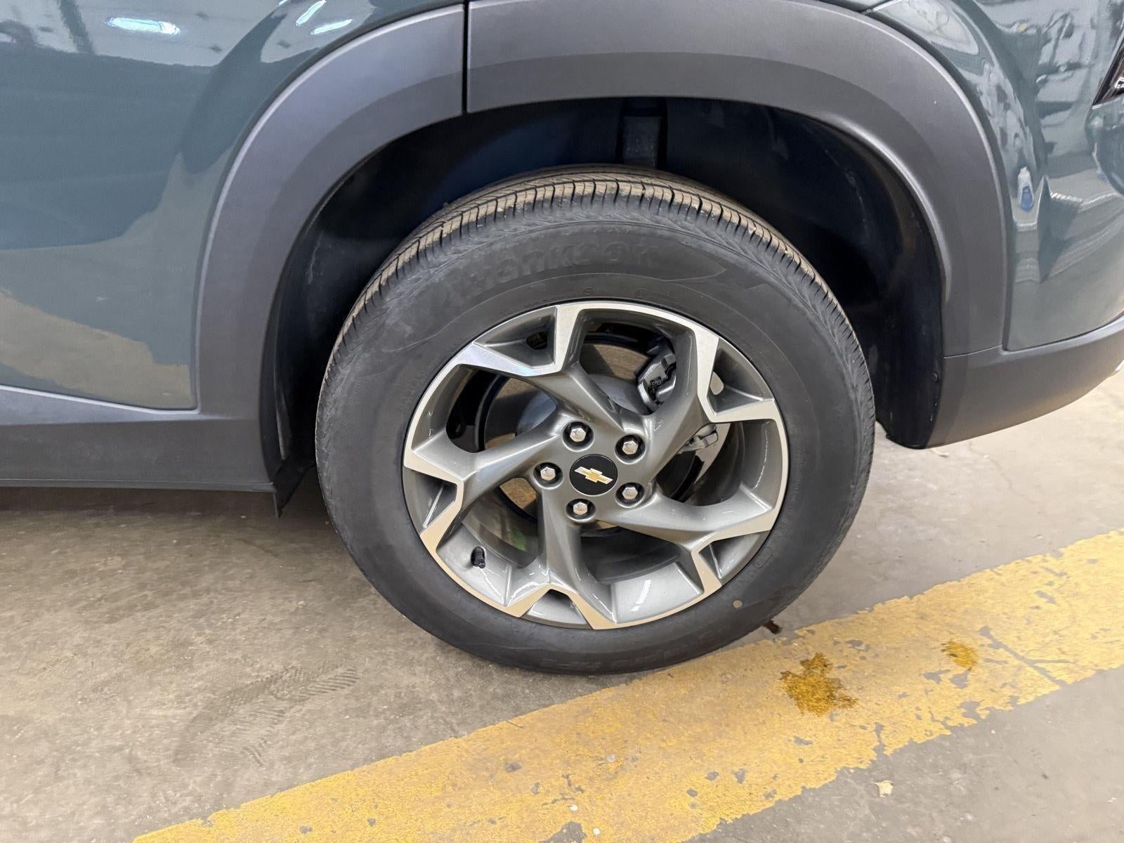 2025 Chevrolet Trax FWD LT