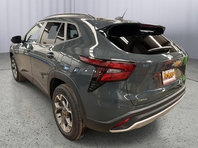 2025 Chevrolet Trax FWD LT