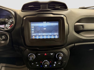 2019 Jeep Renegade Latitude FWD