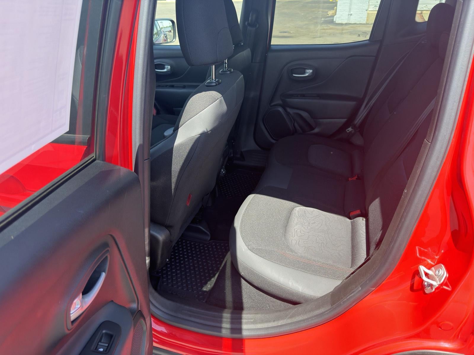 2023 Jeep Renegade Trailhawk 4x4