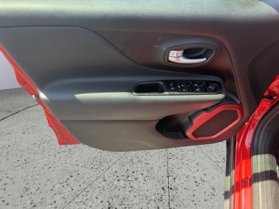 2023 Jeep Renegade Trailhawk 4x4