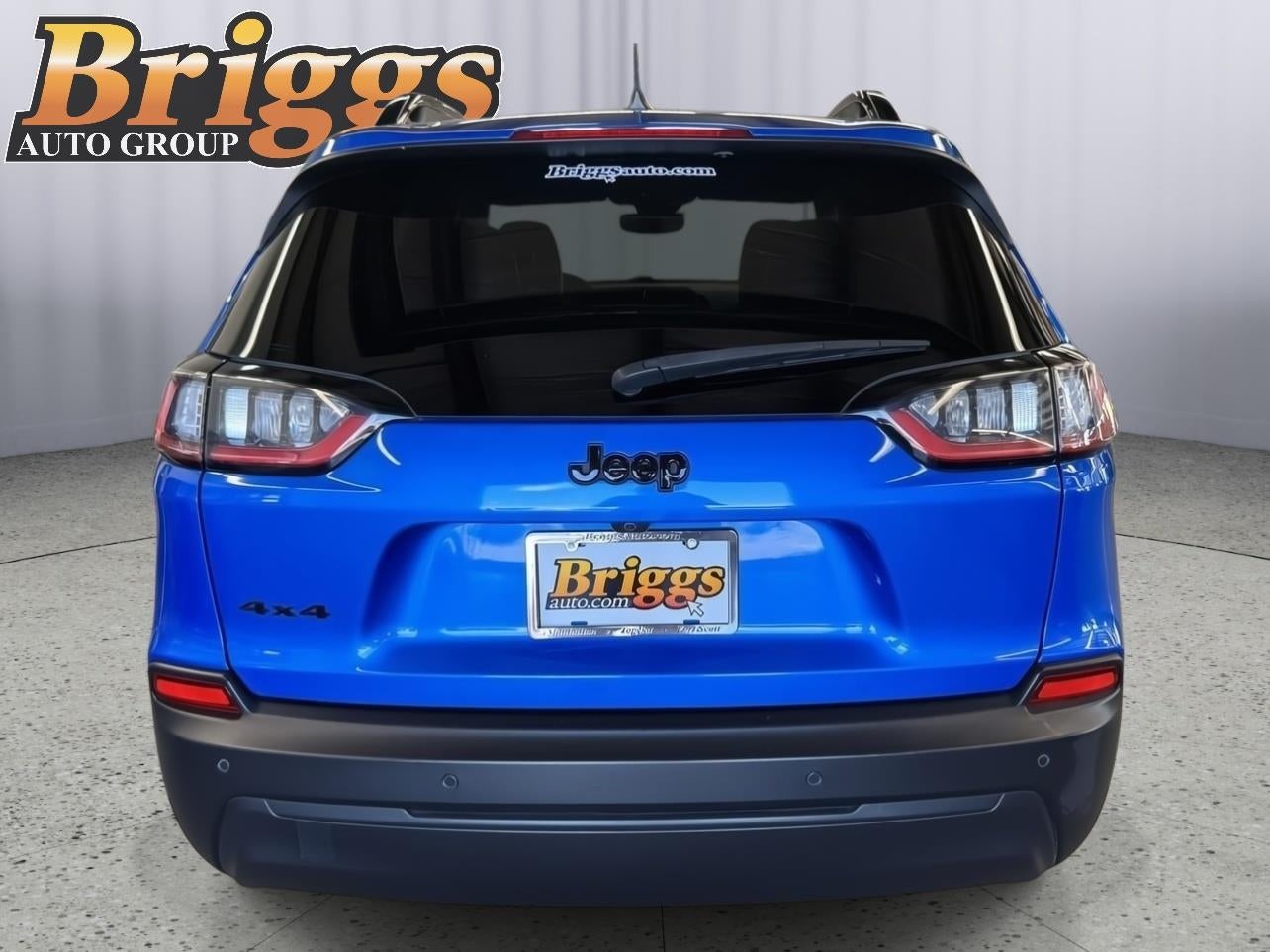 2023 Jeep Cherokee Altitude Lux