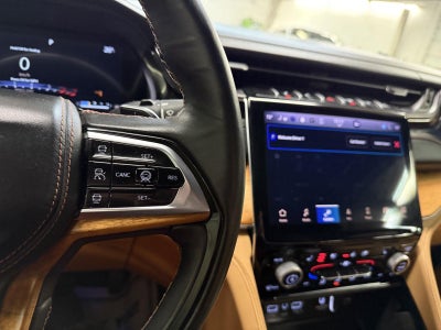 2022 Jeep Grand Cherokee Summit Reserve