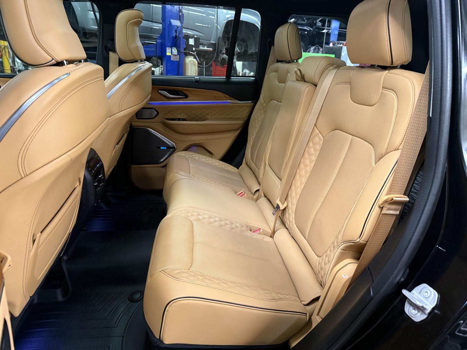 2022 Jeep Grand Cherokee Summit Reserve