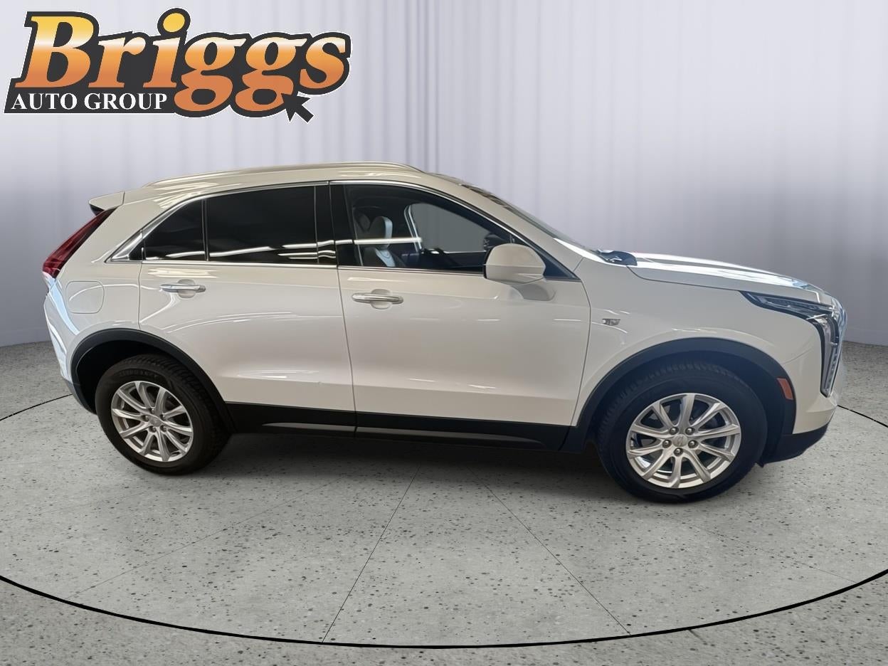 2023 Cadillac Xt4 AWD Luxury