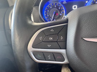 2017 Chrysler 300 300C