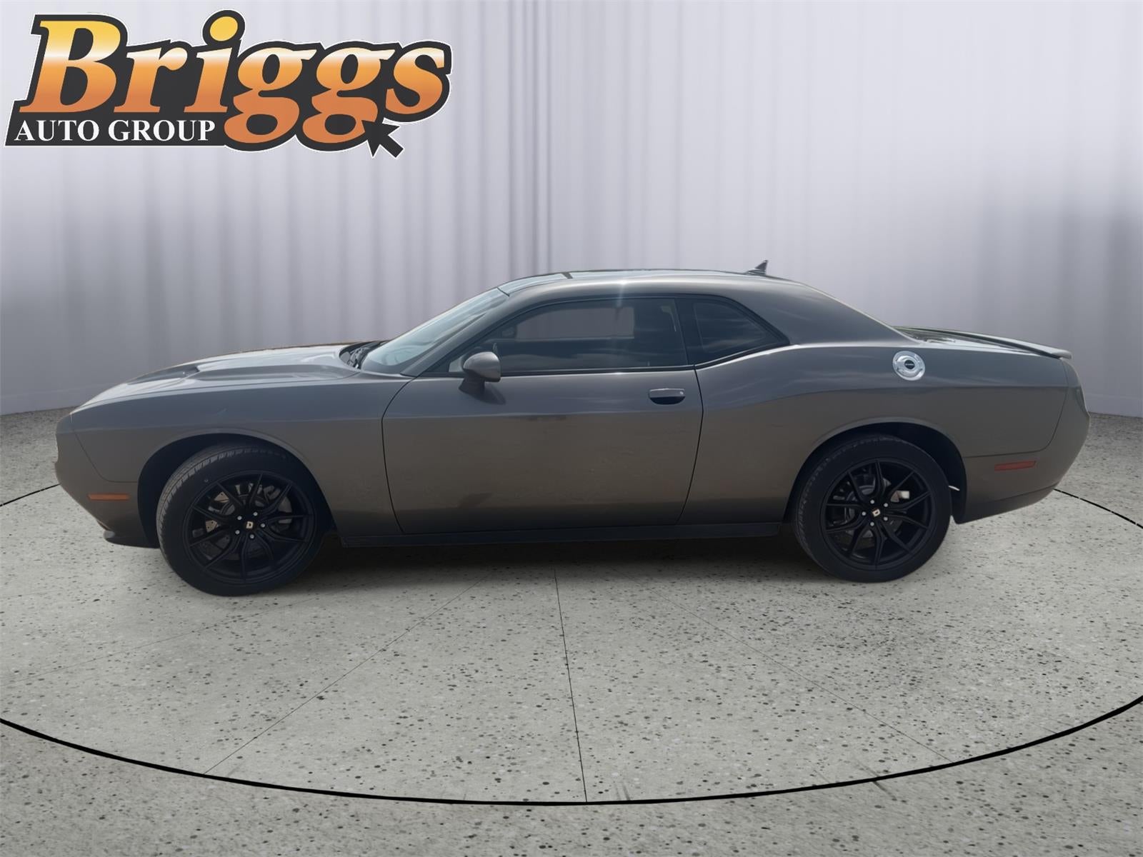 2015 Dodge Challenger SXT