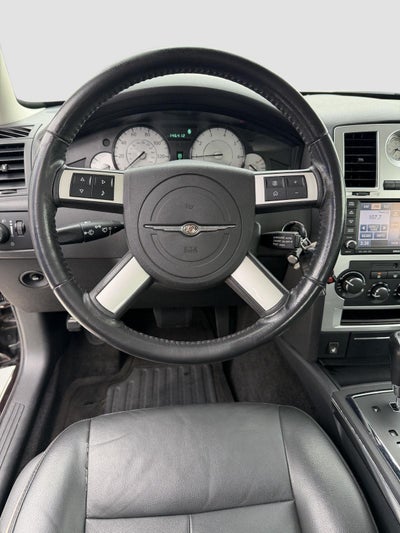 2010 Chrysler 300 Touring Signature