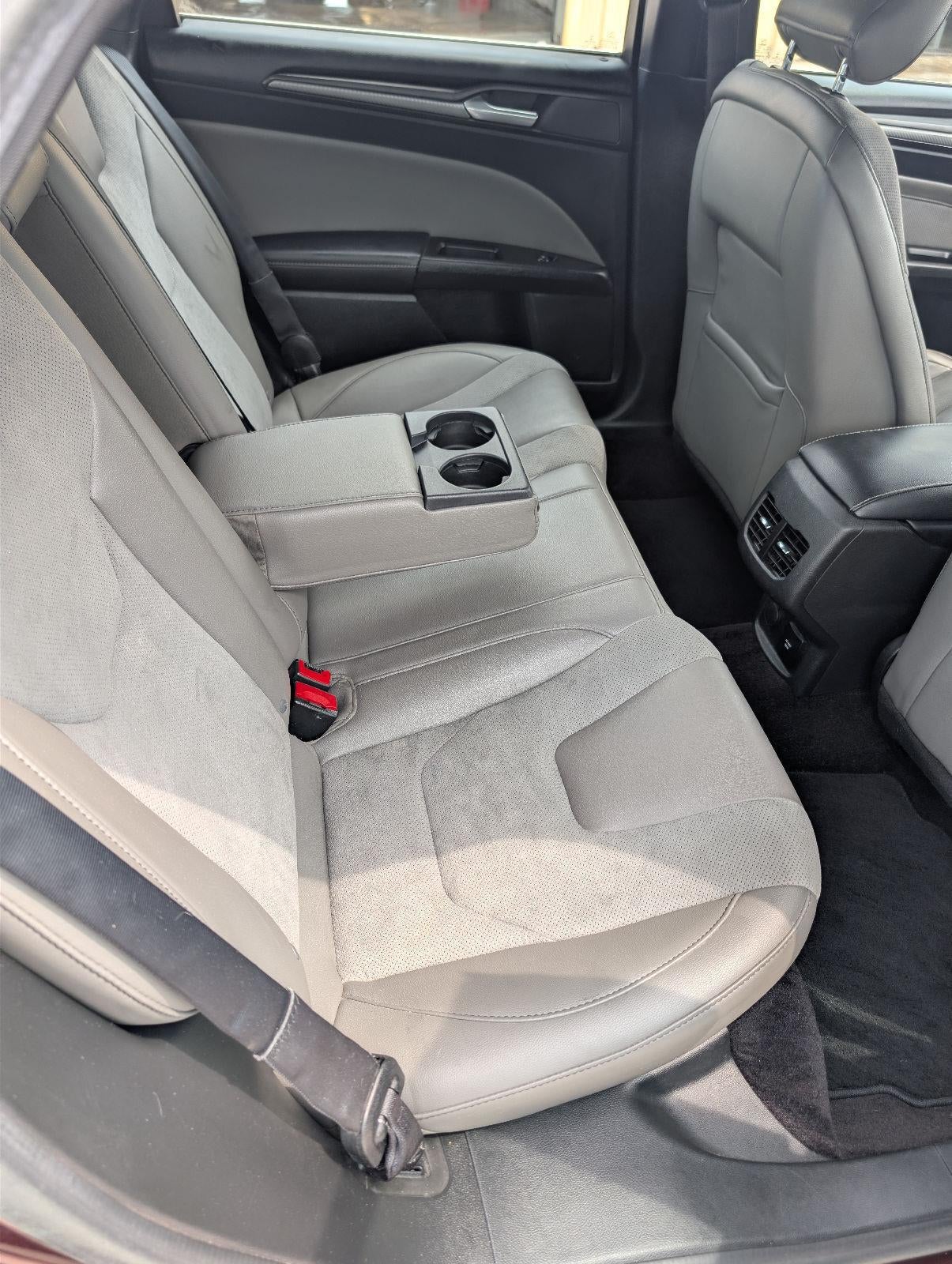 2017 Ford Fusion V6 Sport