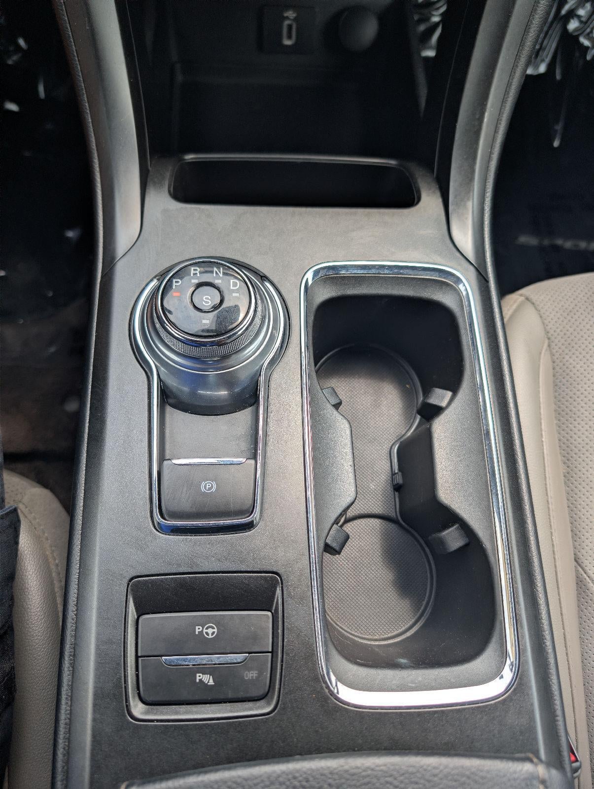 2017 Ford Fusion V6 Sport