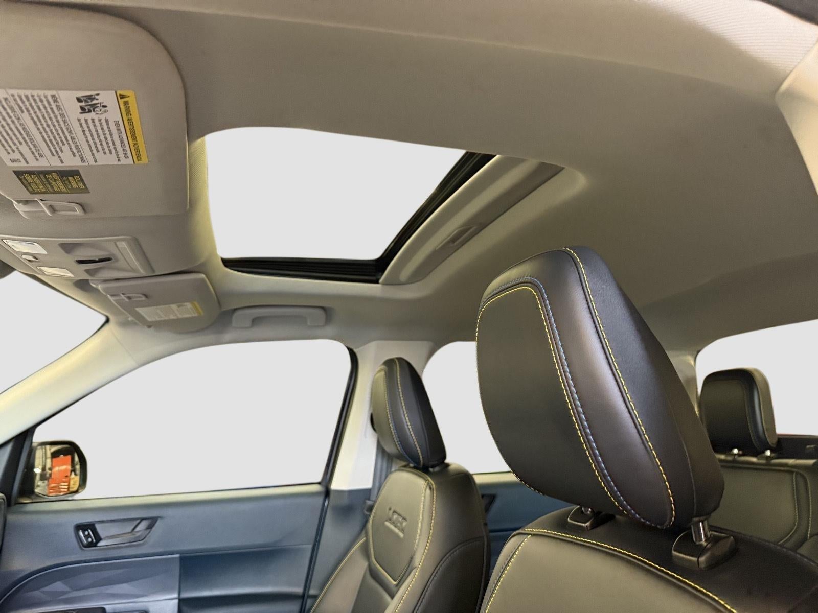 2025 Ford Maverick Lobo Standard