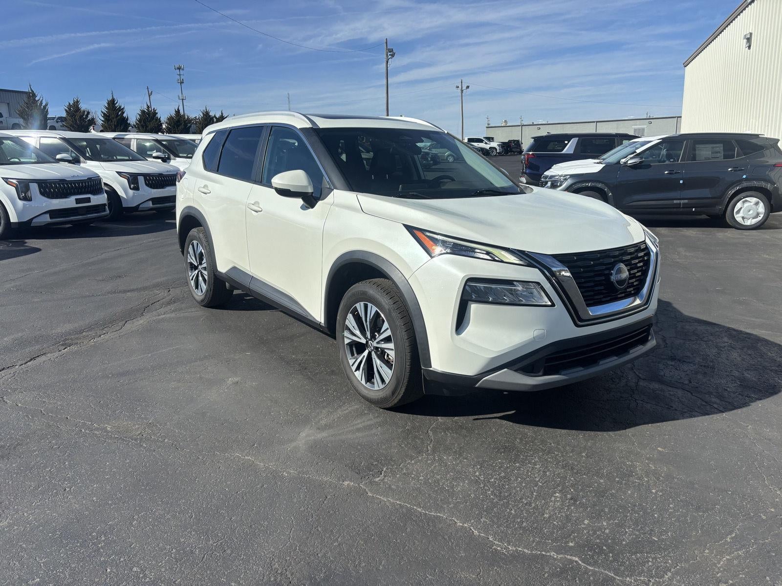 2022 Nissan Rogue SV