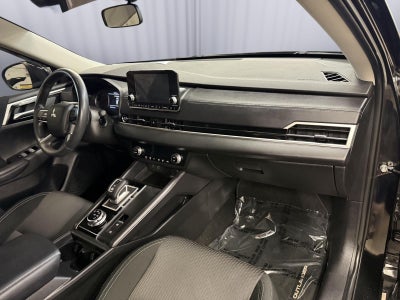 2024 Mitsubishi Outlander ES